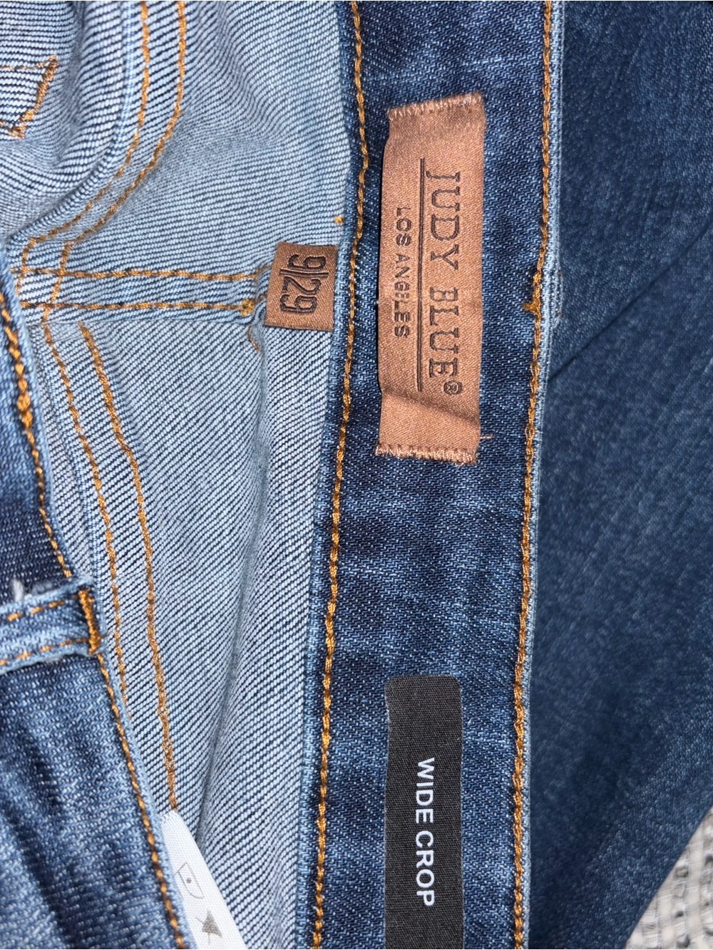 Judy Blue women’s  Wide Crop Jeans - Dark Indigo with Contrast Stitching